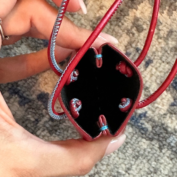 NWOT Mini Medea Longstrap in Red - Picture 5 of 5